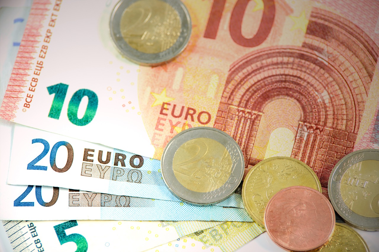 D700 ANAF. Etape pe care sa le urmati daca NU ati solicitatat la timp inregistrarea in scopuri de TVA