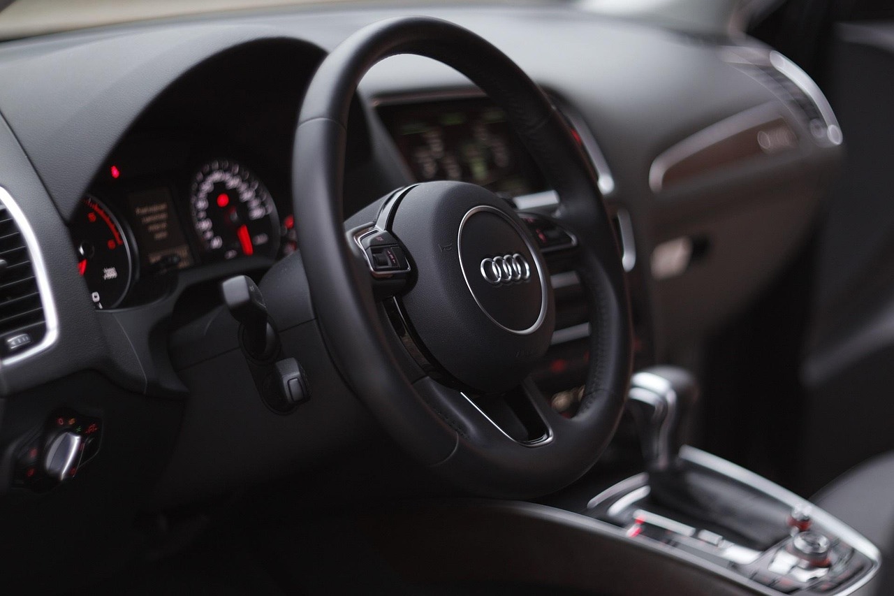 Leasing operational autovehicul. Deductibilitate cheltuieli si TVA in acest caz
